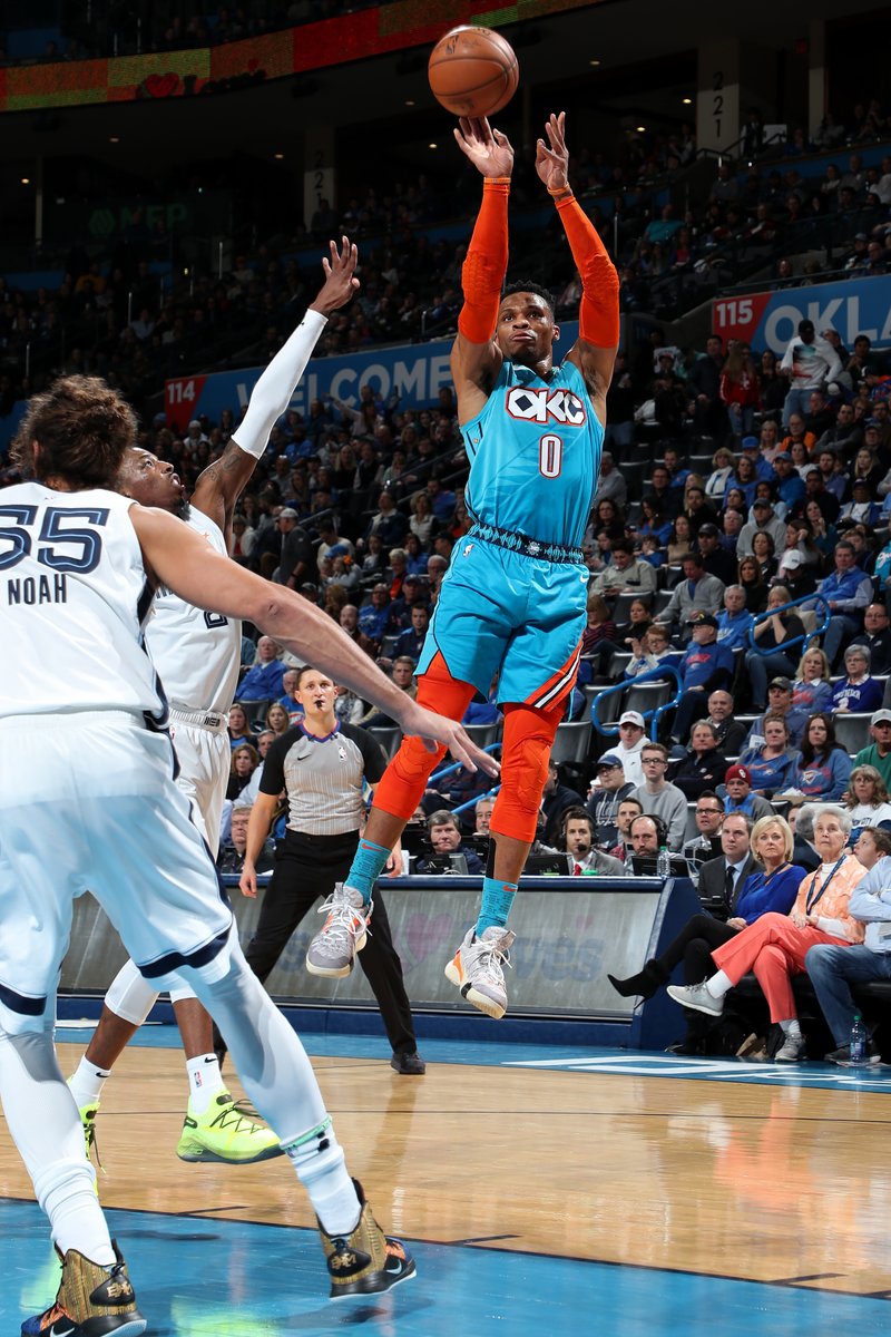 他在赛场上 他在赛场上