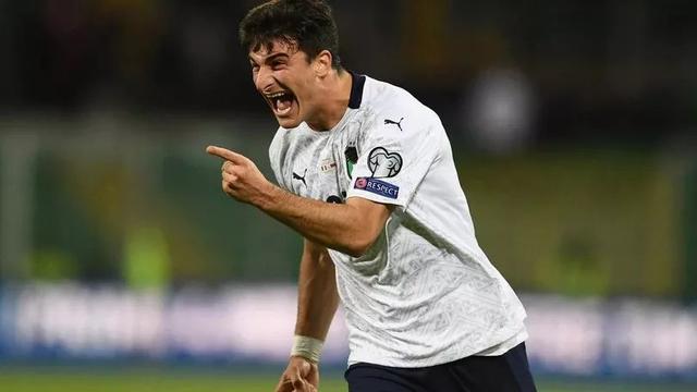 动员努力坚 动员努力坚