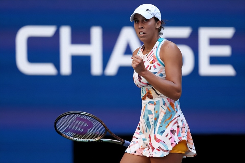 合日益默契 合日益默契